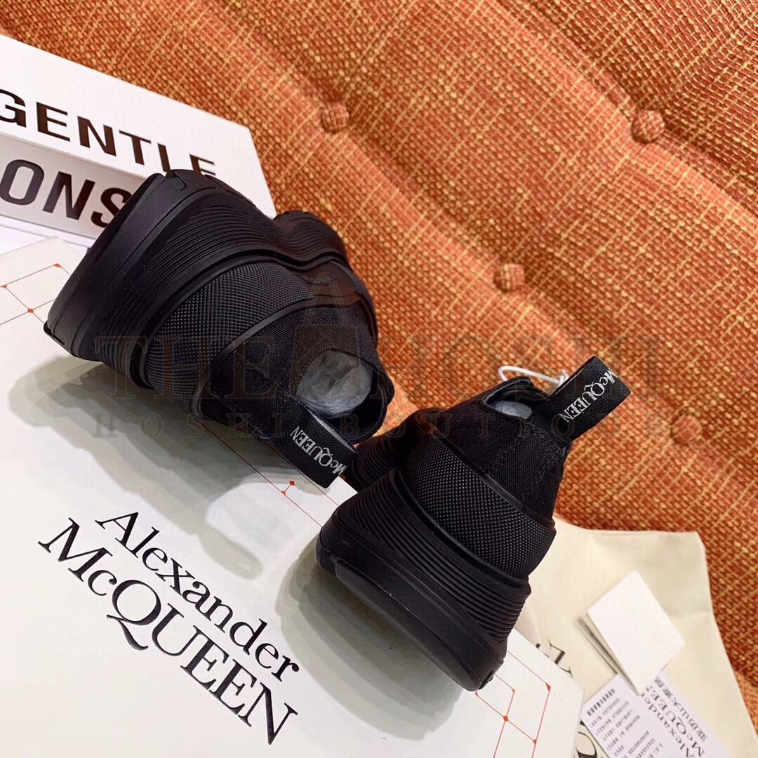 A1exa*der Mcqv*en Women