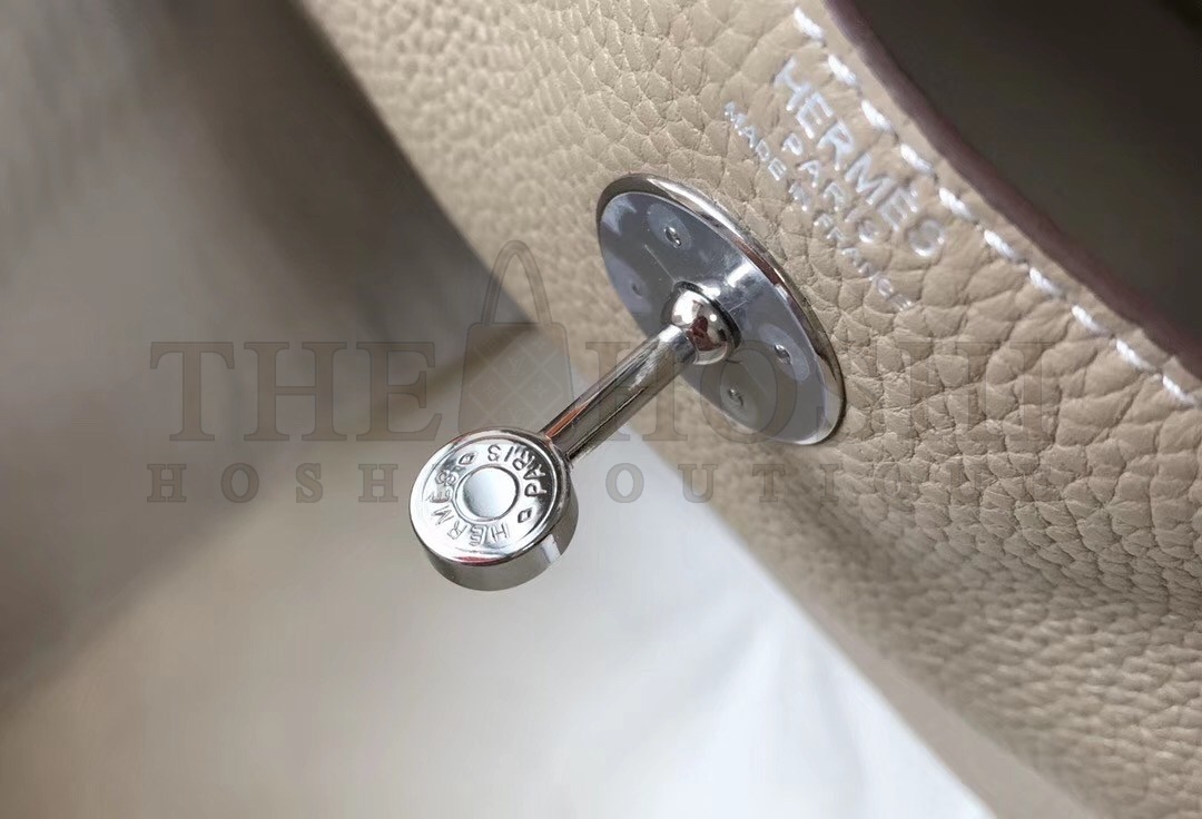 H**me5 Lindy 26cm Bag In Gris Tourterelle Clemence With PHW Master Quality