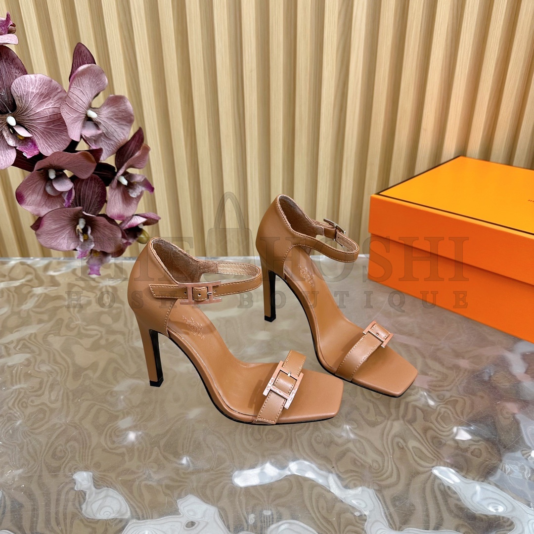 H**me5 Heels Master Quality