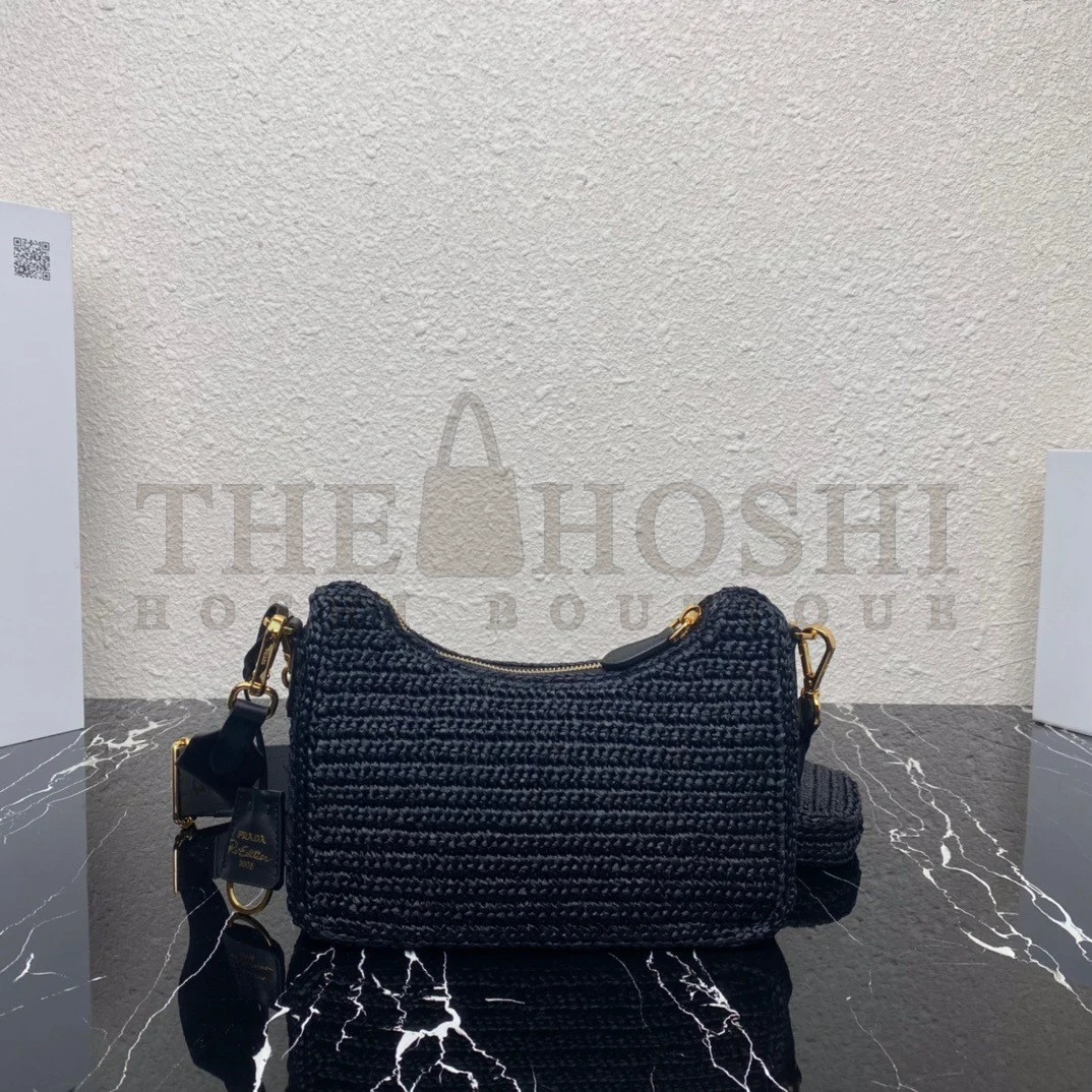 Pra*a Re-Edition 2005 Shoulder Bag In Black Raffia Master Quality