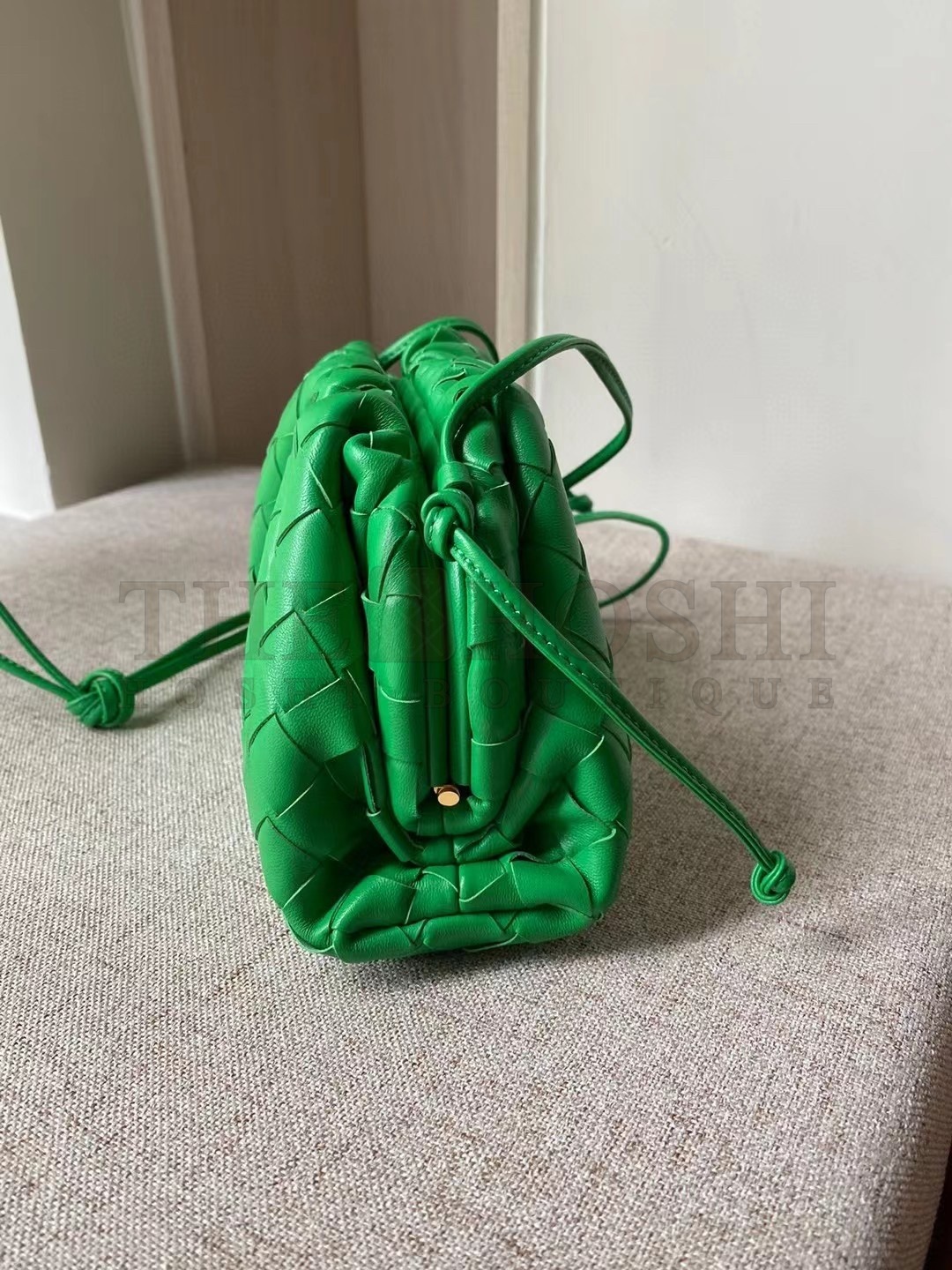 B0tt*ga Ven*ta Mini Pouch In Green Intrecciato Lambskin Master Quality