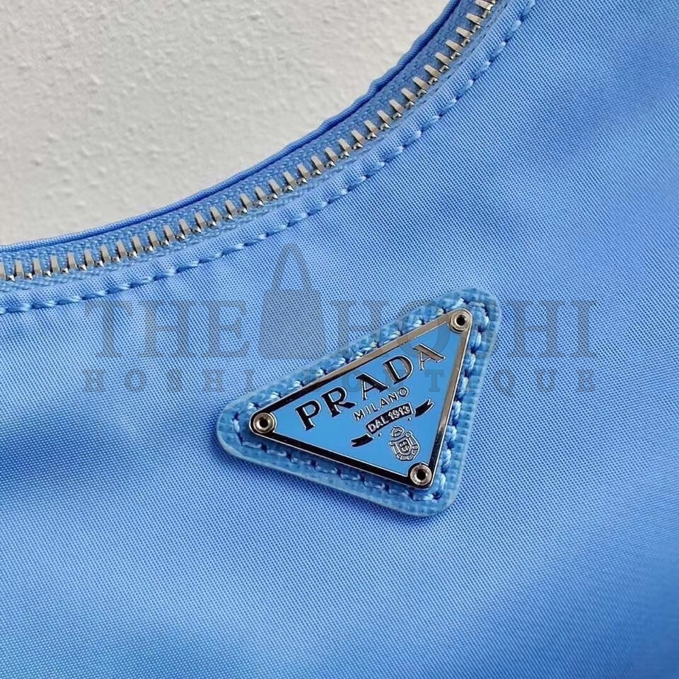 Pra*a Periwinkle Blue Nylon Re-Edition 2005 Shoulder Bag Master Quality