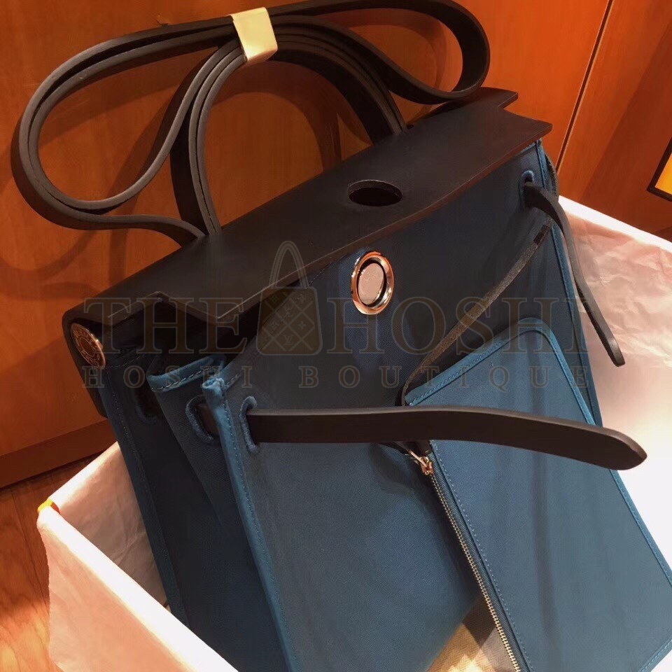 H**me5 Herbag Zip 31cm Bag In Black And Blue Master Quality