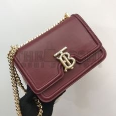 Bv*b*rry Clutch Bags Master Quality