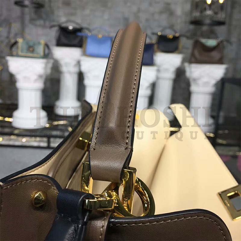 F**di Women Peekaboo X-Lite Regular Leather Bag Master Quality