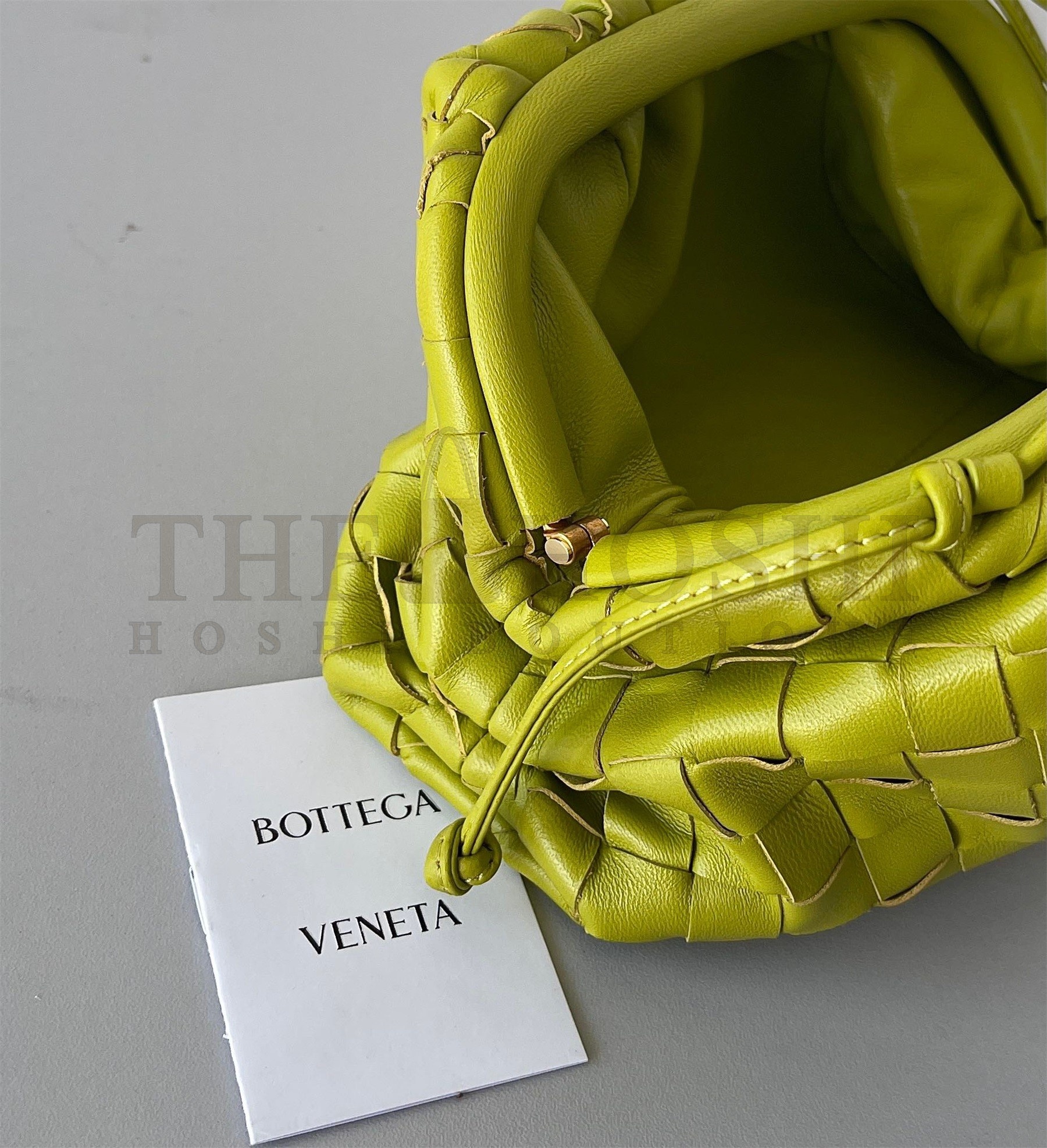 B0tt*ga Ven*ta Mini Pouch with Strap in Kiwi Intrecciato Lambskin Master Quality