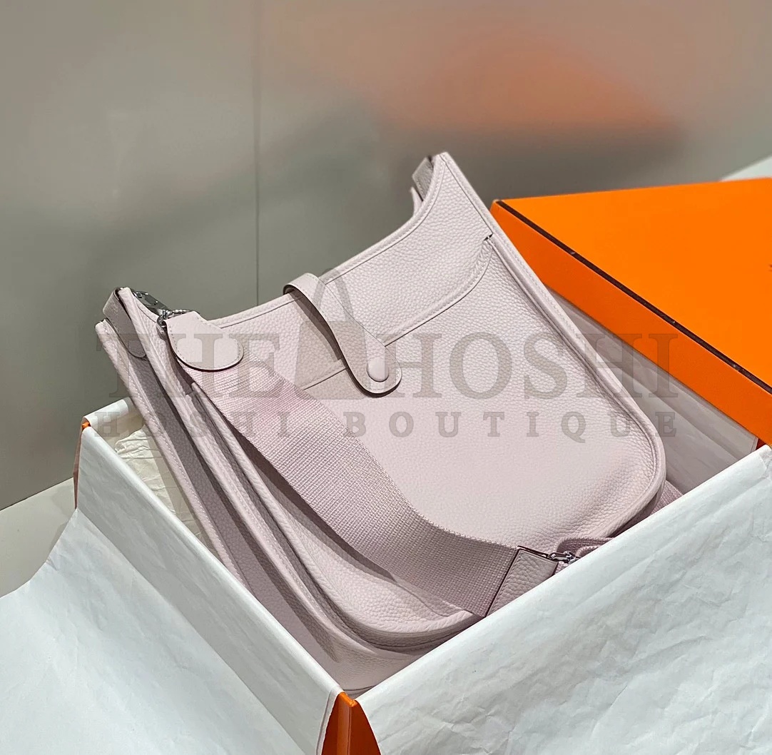 H**me5 Evelyne III 29 Bag in Mauve Pale Clemence Leather Master Quality