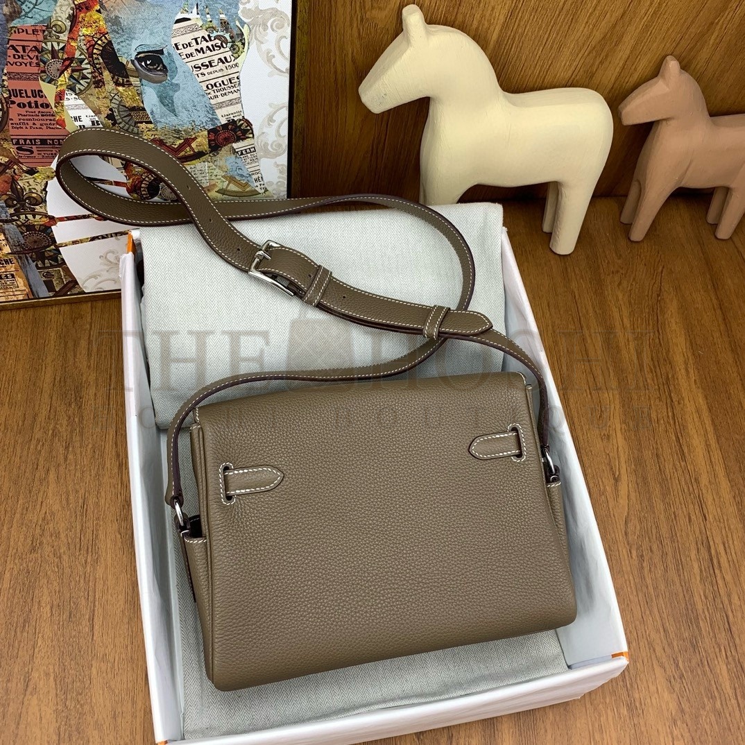 H**me5 Kelly Messenger Bag in Taupe Clemence Leather Master Quality