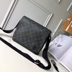 Mens LV Satchel bags Master Quality
