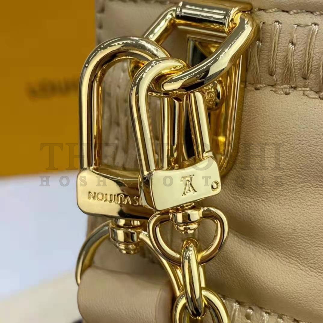 L0vis Vvtt0n LV Women Pochette Troca Handbag Cashmere Beige Damier Quilt Lamb Leather Master Quality