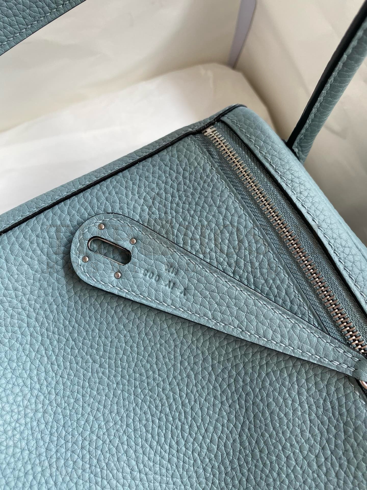 H**me5 Lindy 26 Handmade Bag In Ciel Clemence Leather Master Quality