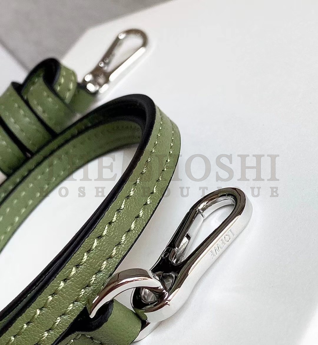 L0ew* Puzzle Mini Bag In Avocado Green Calfskin Master Quality