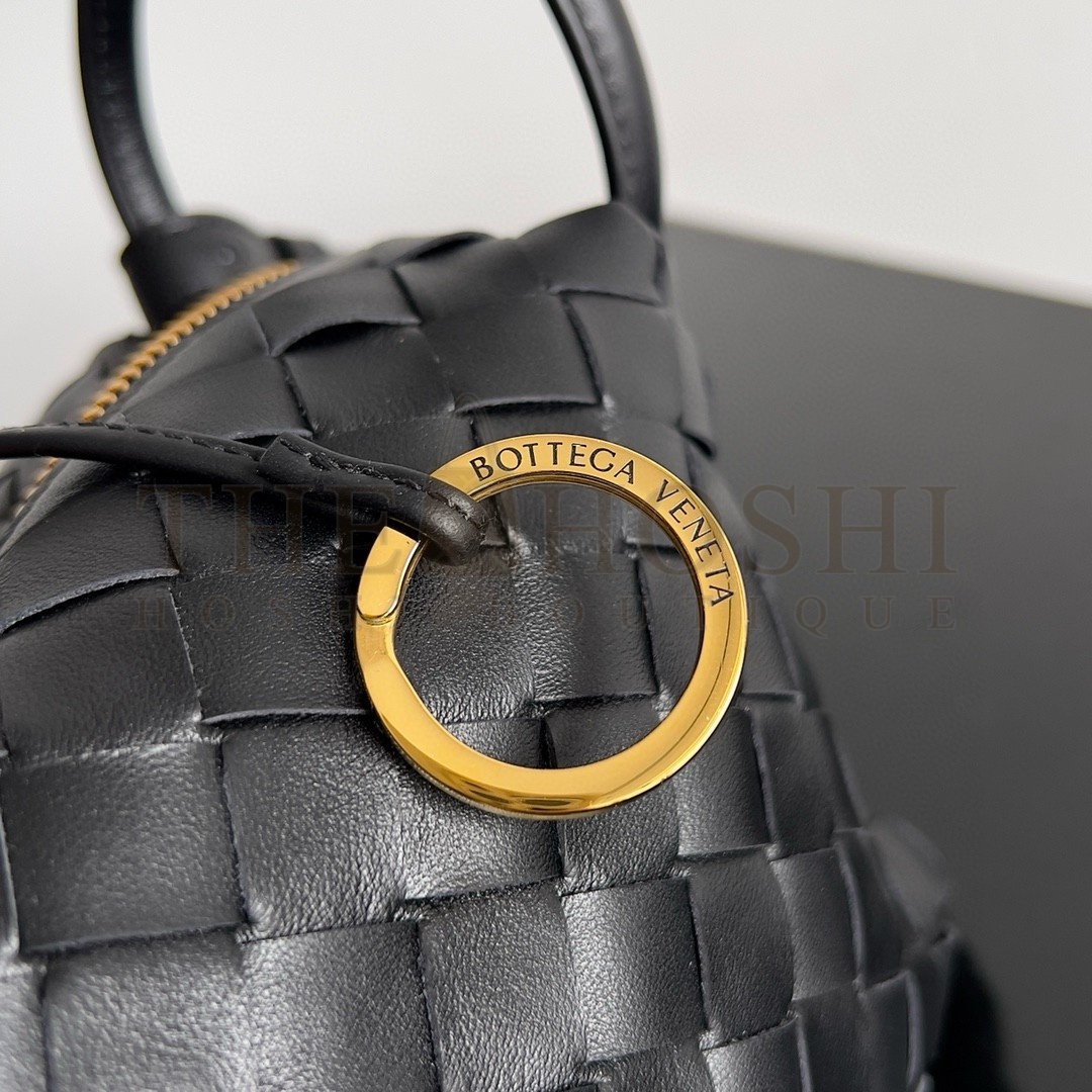 B0tt*ga Ven*ta Small Loop Crossbody Bag In Black Intrecciato Lambskin Master Quality