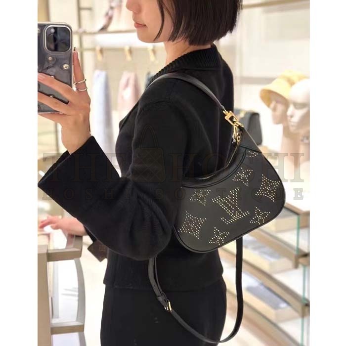 L0vis Vvtt0n LV Women Bagatelle Black Handbag Black Monogram Empreinte Grained Cowhide Leather Studs Master Quality