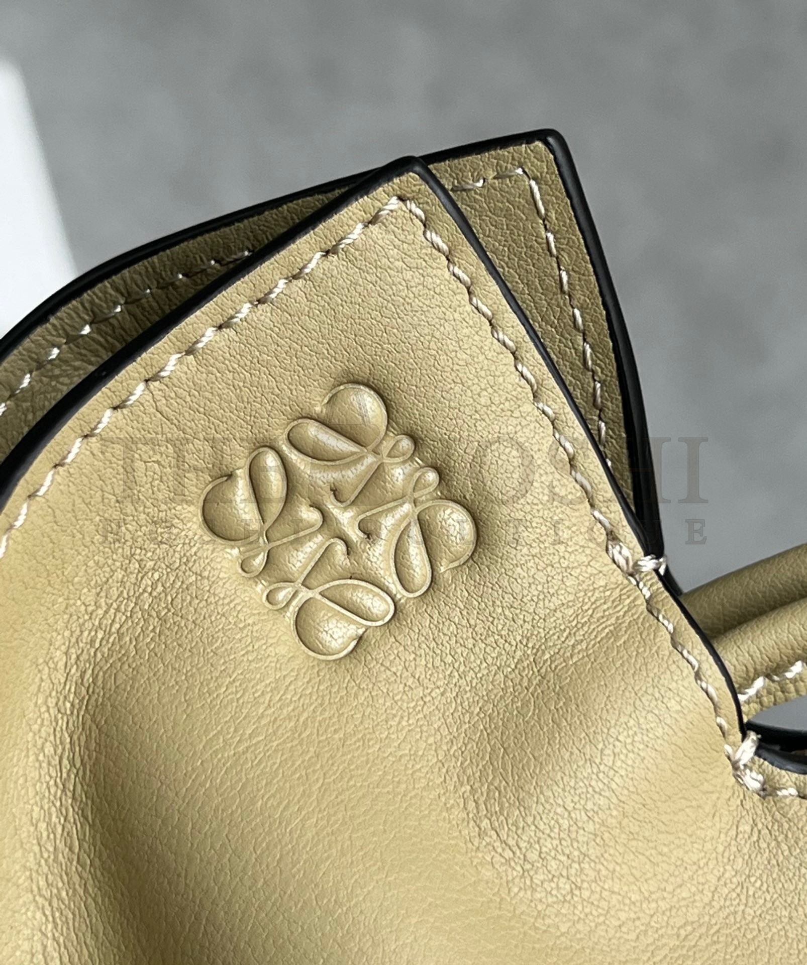 L0ew* Mini Flamenco Clutch Bag In Clay Green Calfskin Master Quality