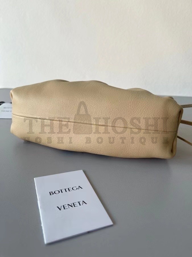 B0tt*ga Ven*ta Mini Pouch In Beige Calfskin Master Quality