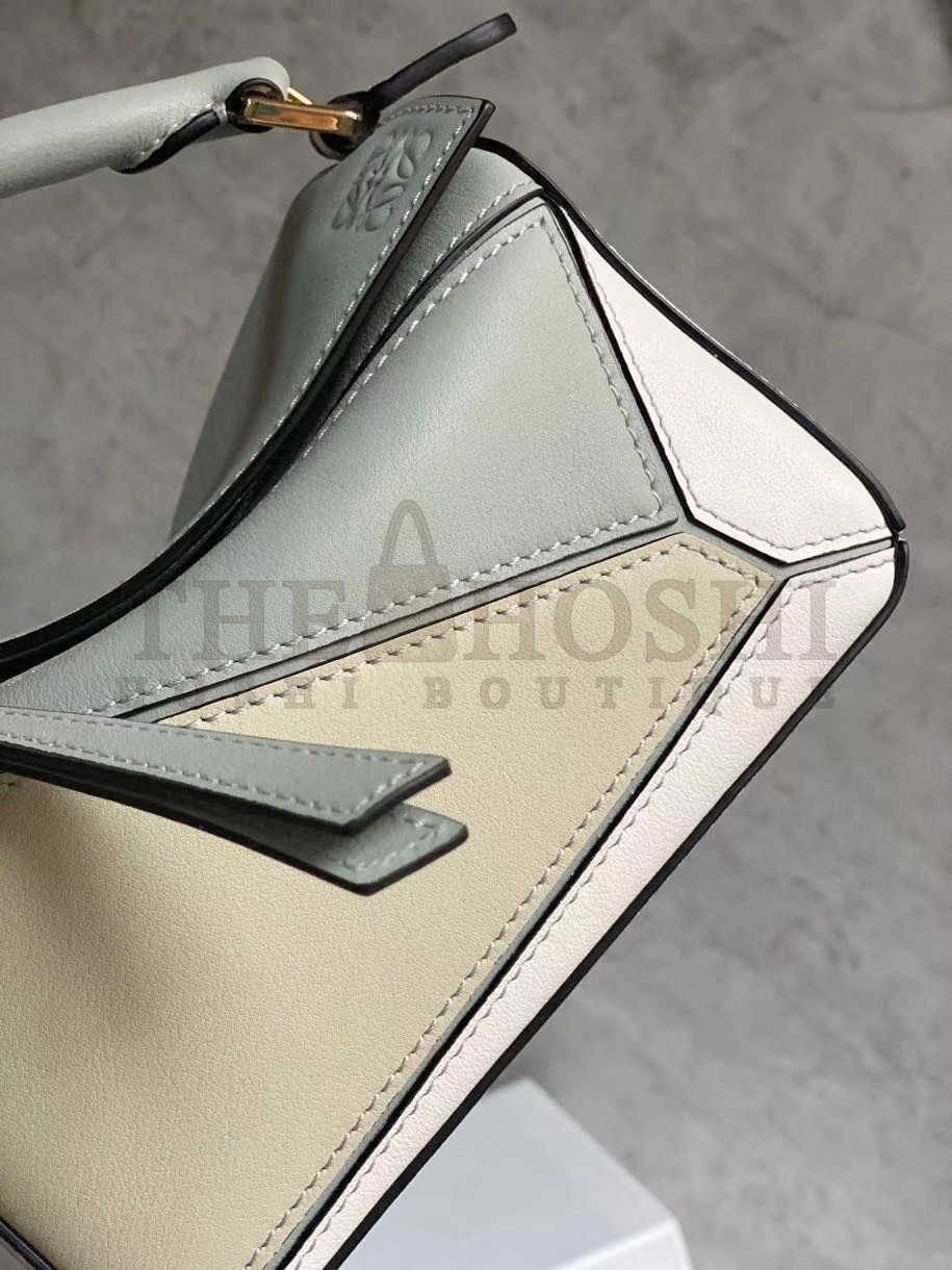 L0ew* Puzzle Mini Bag In Grey/Cream/White Calfskin Master Quality