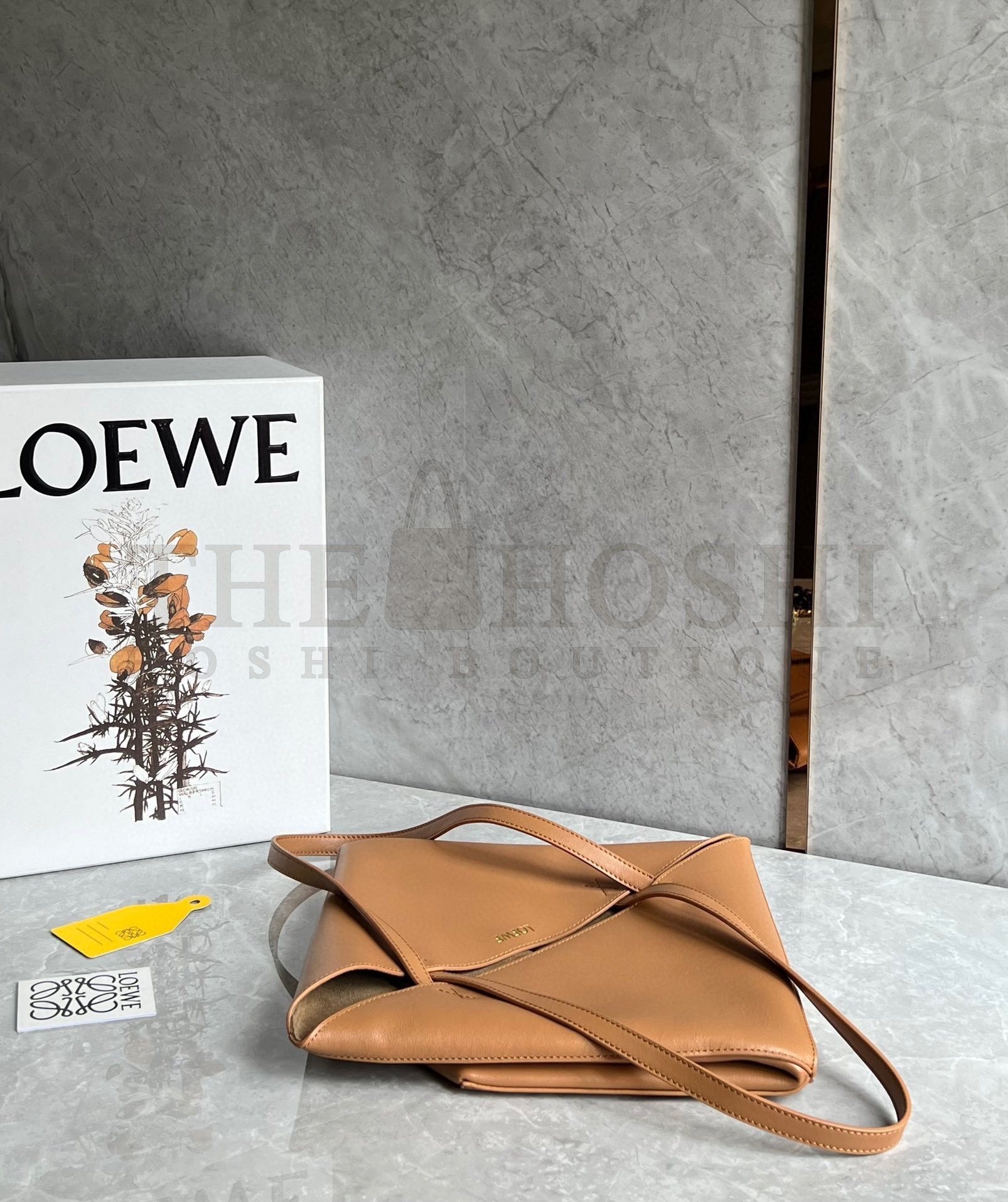 L0ew* Medium Puzzle Fold Tote Bag in Tan Calfskin Master Quality