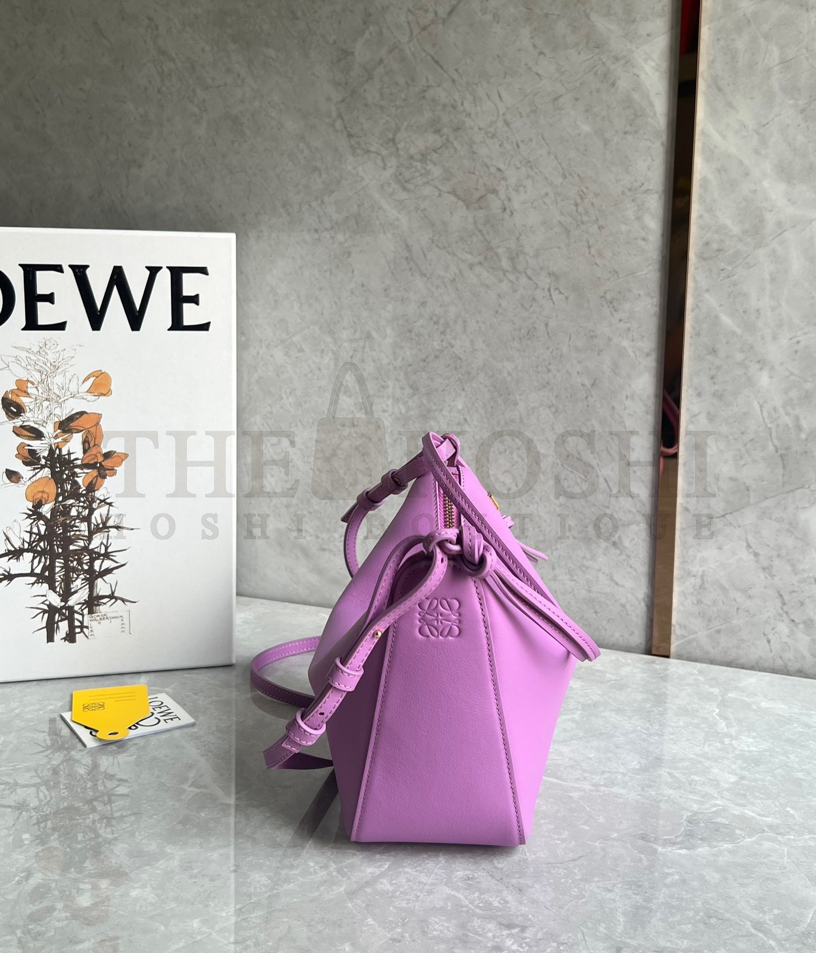 L0ew* Mini Hammock Hobo Bag in Rockrose Calfskin Master Quality