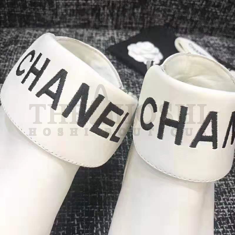 Ch**el Women Loge Short Boots in Goat Leather & Faille-White Master Quality