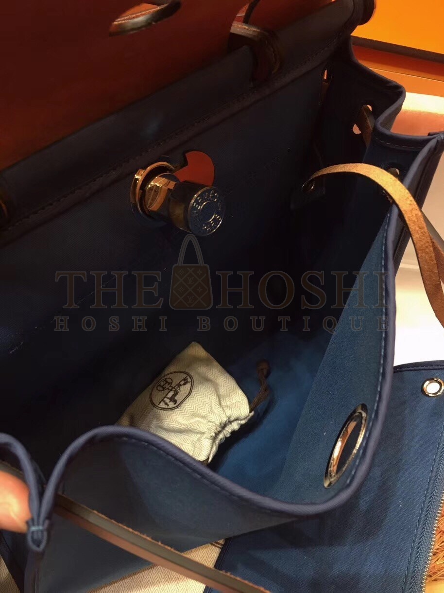 H**me5 Herbag Zip 31cm Bag In Camel And Blue Master Quality