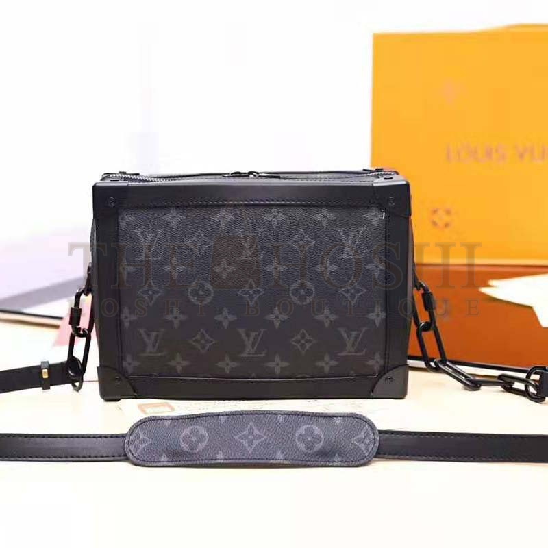 L0vis Vvtt0n LV Men Soft Trunk Soft-Sided Messenger Bag in Monogram Eclipse Canvas-Grey Master Quality