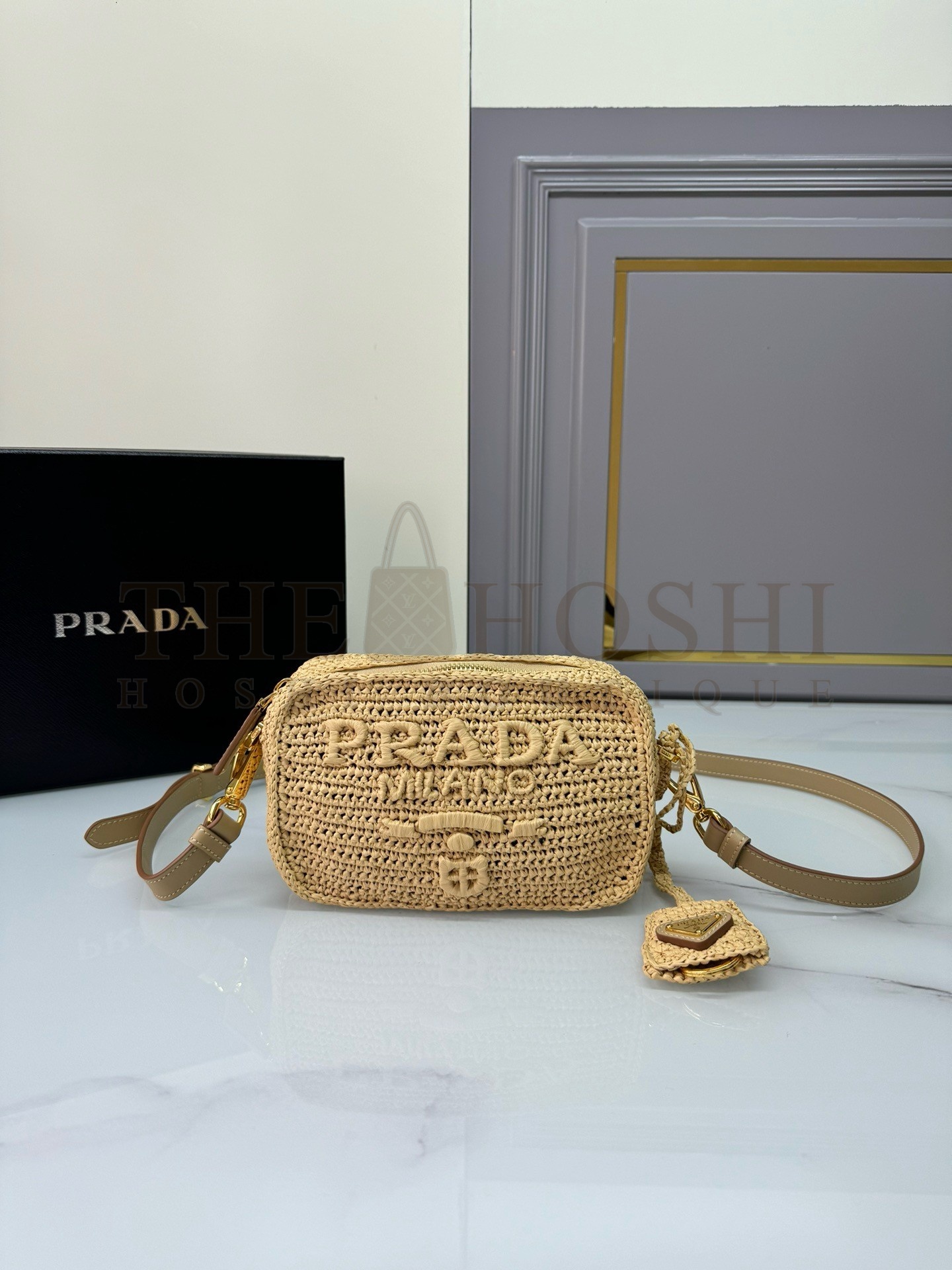 Pra*a Crochet Shoulder Bag in Natural Raffia-effect Yarn Master Quality
