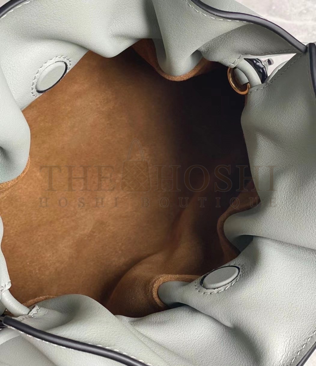 L0ew* Flamenco Clutch In Ash Grey Nappa Leather Master Quality