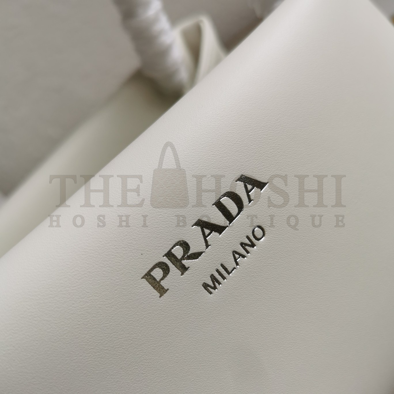 Pra*a S*pernova Small Shoulder Bag In White Leather Master Quality