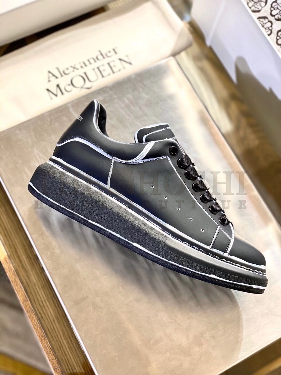 A1exa*der Mcqv*en Women