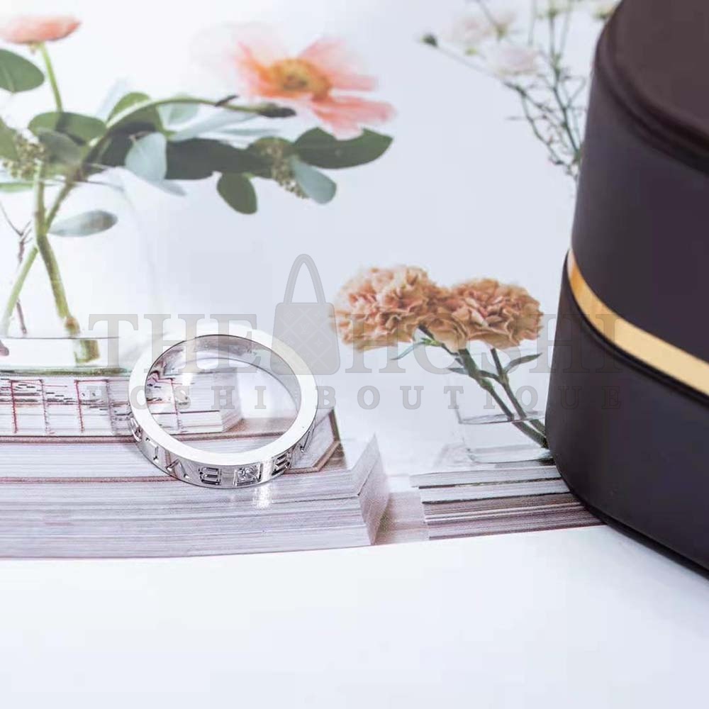 Bv1g*ai Women Bv1g*ai Bv1g*ai Ring 18 KT White Gold Ring with D1am0nd Master Quality