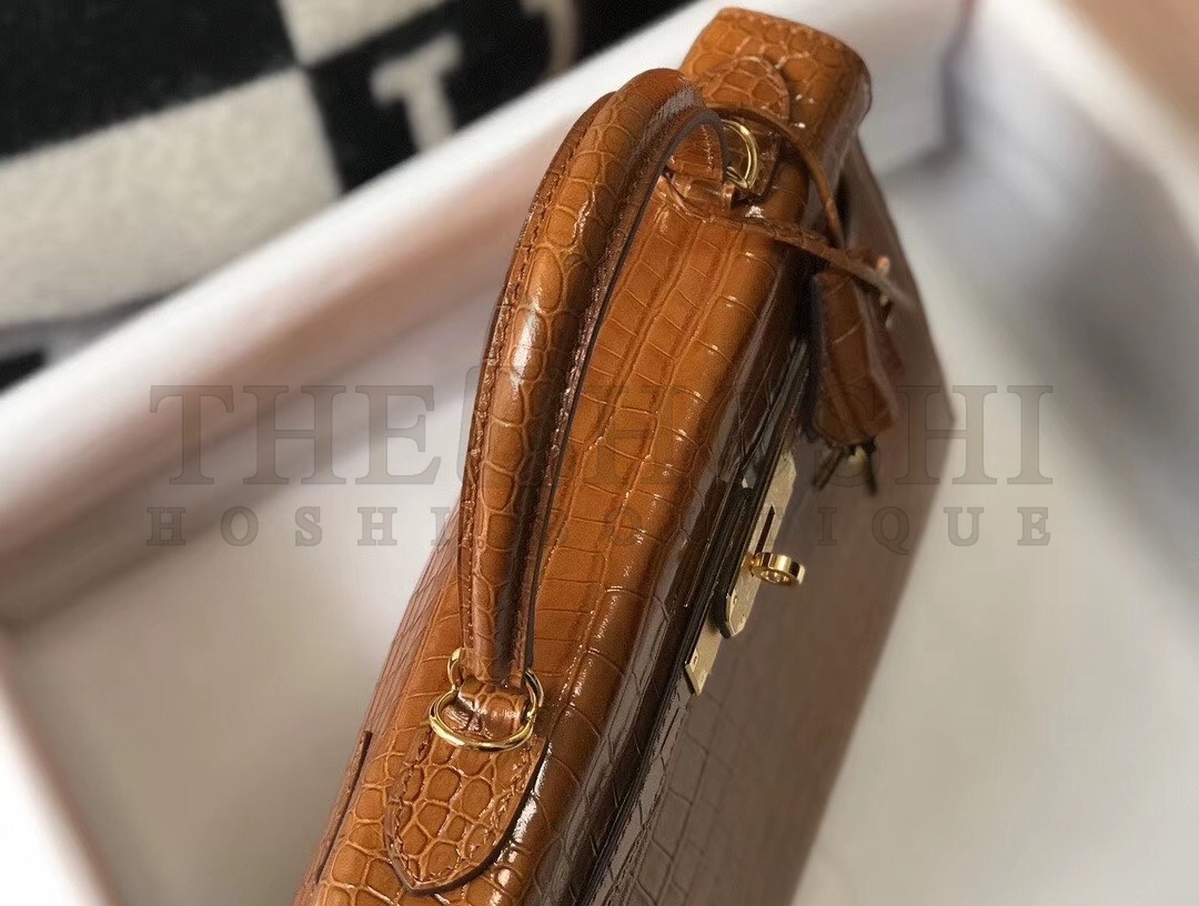H**me5 Kelly 28cm Bag In Brown Embossed Crocodile GHW Master Quality