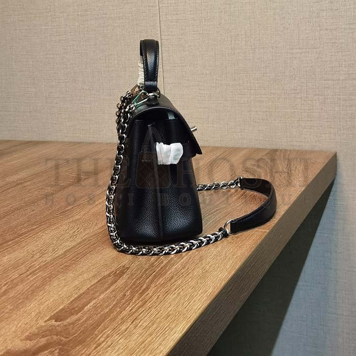 L0vis Vvtt0n LV Women Lockme Ever Mini Handbag Black Grained Calf Leather Master Quality