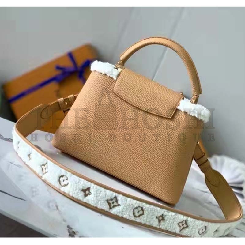 L0vis Vvtt0n LV Women Capucines BB Bag Arizona Taurillon Leather Shearling Master Quality