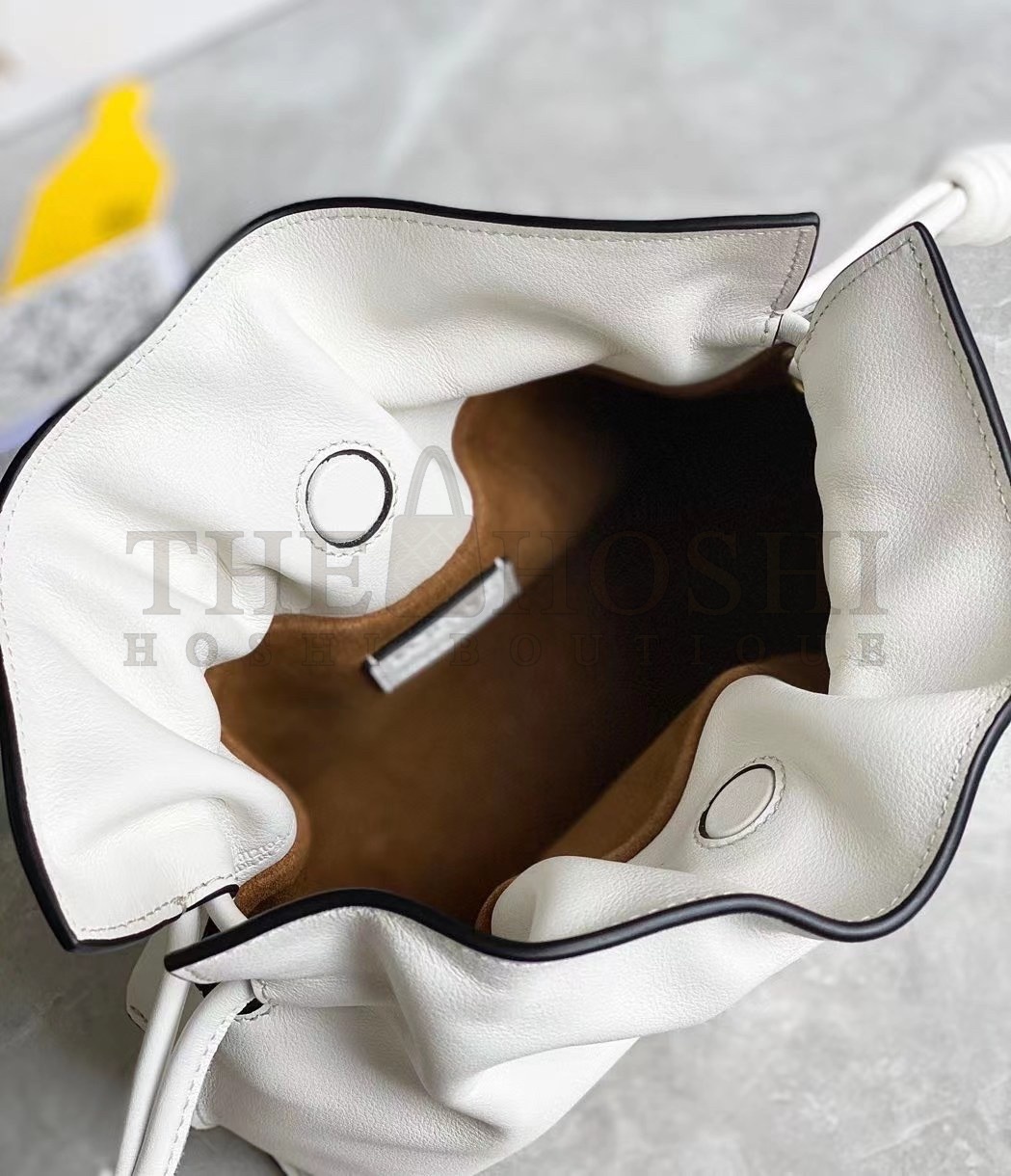 L0ew* Mini Flamenco Clutch Bag In White Calfskin Master Quality