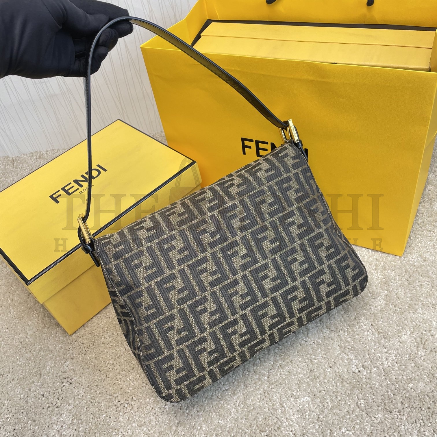 Vintage F**di zucca mamma baguette bag size：29*10.5*21cm Master Quality