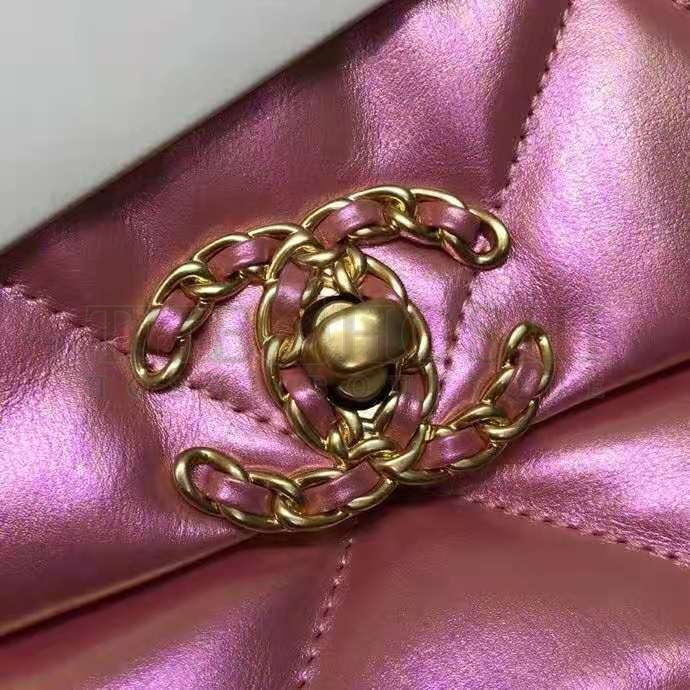 Ch**el Women 19 Flap Bag Lambskin Gold Silver-Tone &amp; Ruthenium-Finish Metal Coral Master Quality