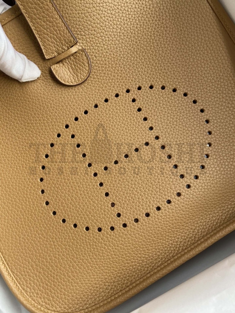 H**me5 Evelyn Bags Master Quality