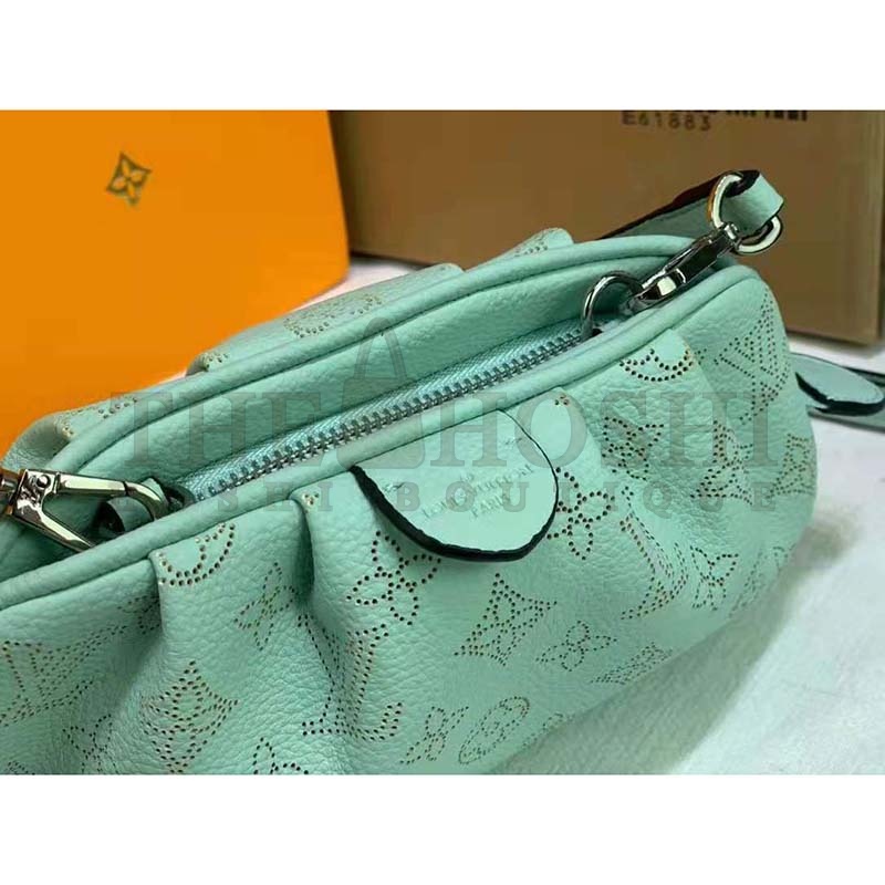 L0vis Vvtt0n LV Women Scala Mini Pouch Green Mahina Perforated Calf Leather Master Quality
