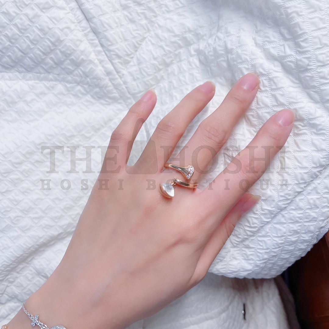 Bv1g*ai DIVAS’DREAM RING, White Mother-of-Pearl Master Quality