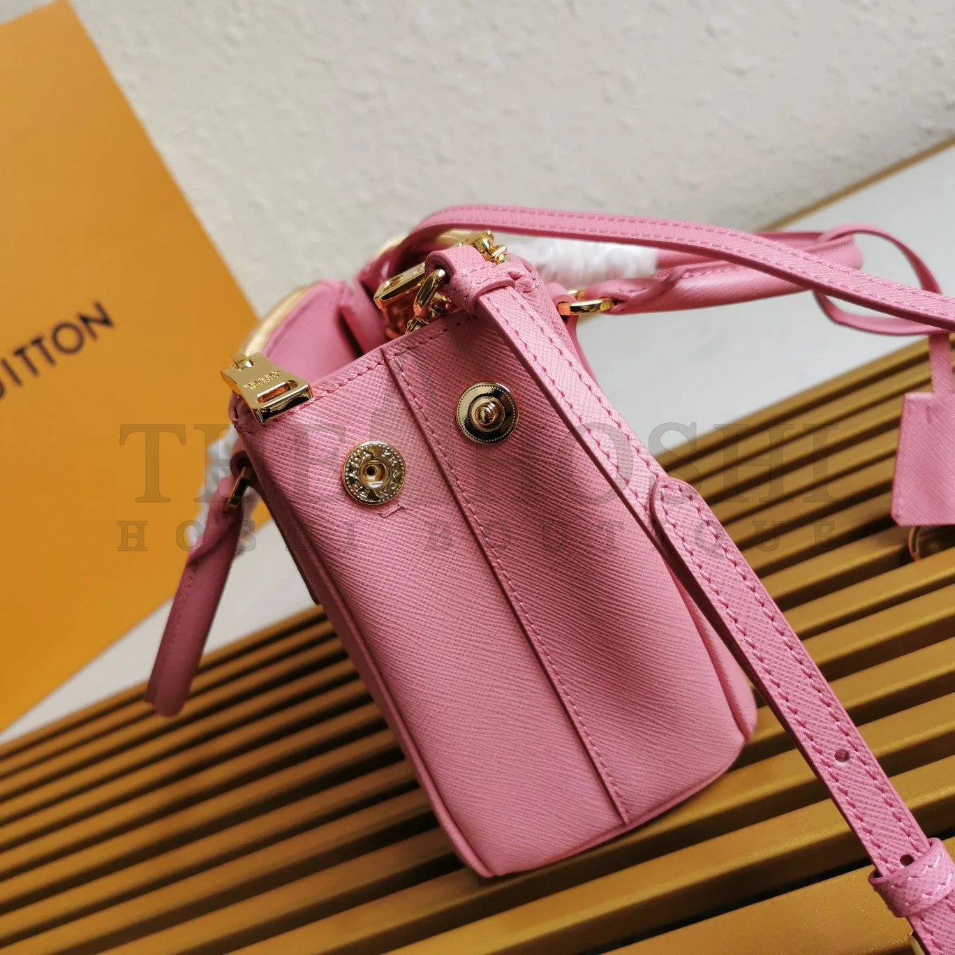 Pra*a Mini Galleria Bag In Pink Saffiano Leather Master Quality