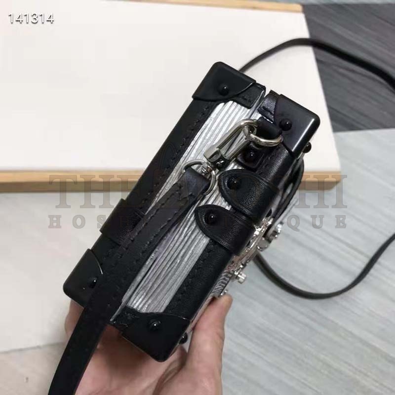 L0vis Vvtt0n LV Women Petite Malle Handbag Silver Epi Grained Cowhide Leather Master Quality