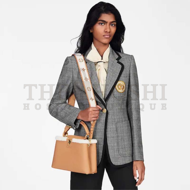 L0vis Vvtt0n LV Women Capucines BB Bag Arizona Taurillon Leather Shearling Master Quality