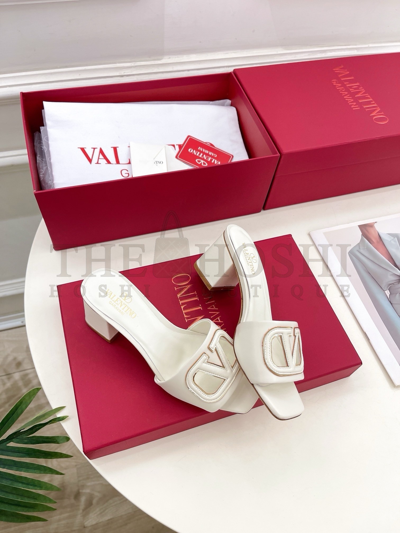 Va1e*ntin0 VLogo Cut-out Slide Sandals 60mm in White Leather Master Quality