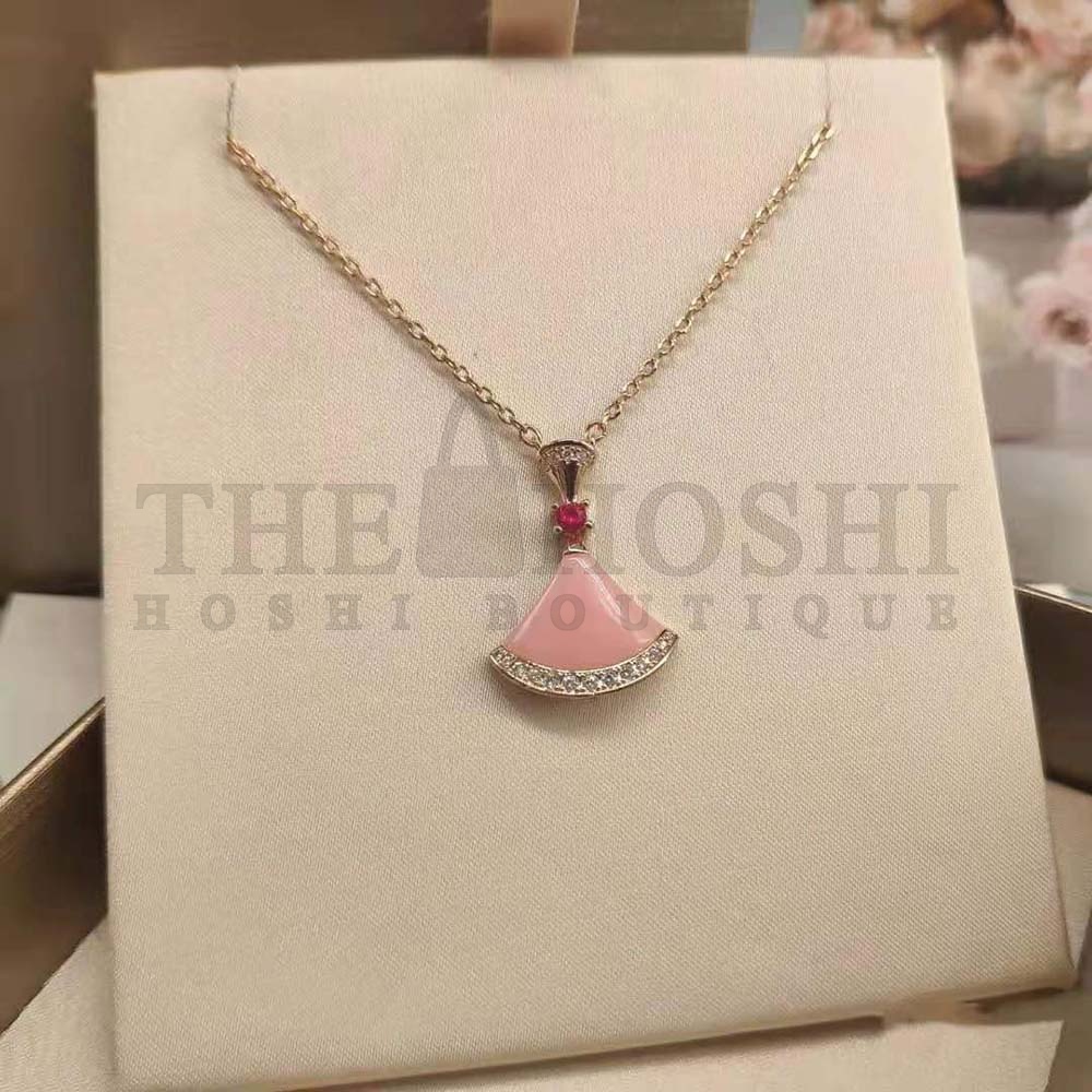 Bv1g*ai Women Divas Dream Necklace in 18 KT Rose Gold Master Quality