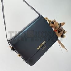 Bv*b*rry Clutch Bags Master Quality