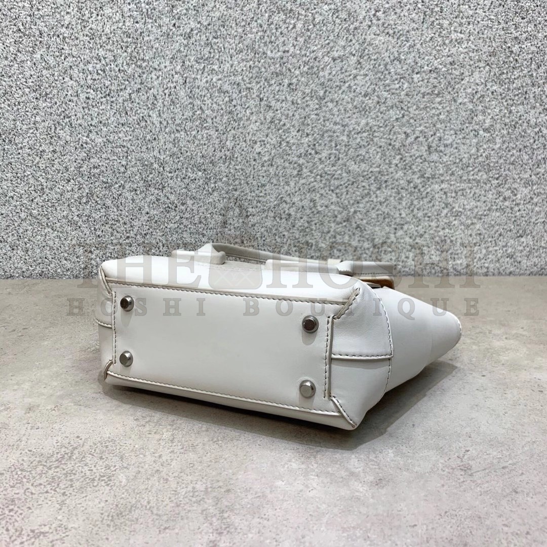 B0tt*ga Ven*ta Mini Arco Bag In White Intrecciato Calfskin Master Quality