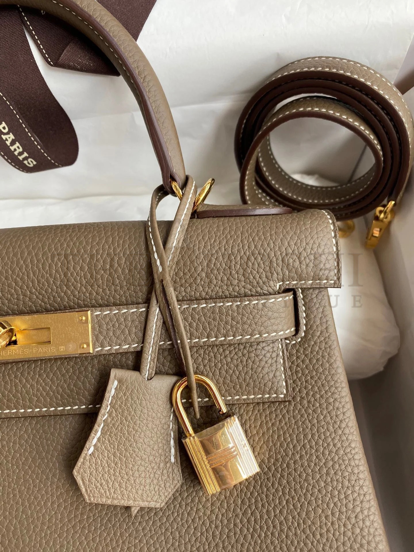 H**me5 Kelly Retourne 28 Handmade Bag In Taupe Clemence Leather Master Quality