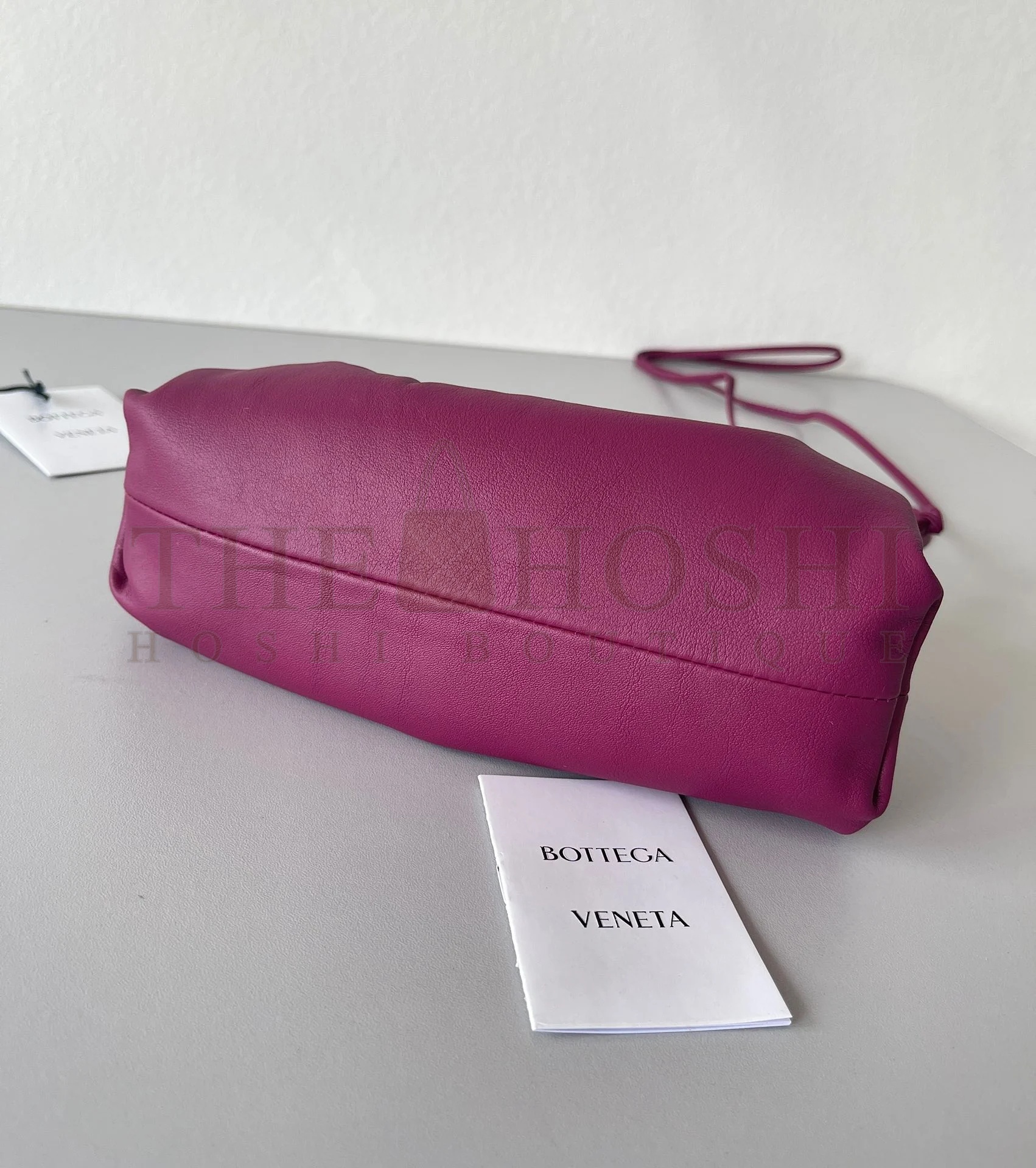 B0tt*ga Ven*ta Mini Pouch with Strap in Cinnabar Calfskin Master Quality