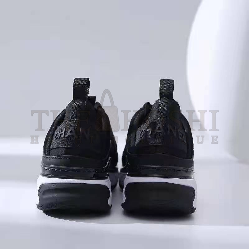 Ch**el Women Sneakers in Velvet Calfskin & Mixed Fibers 1 cm Heel-Black Master Quality